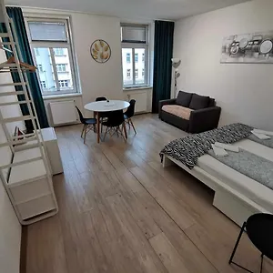 apt-central-metro-1-min.vienna-besthotels.com/
