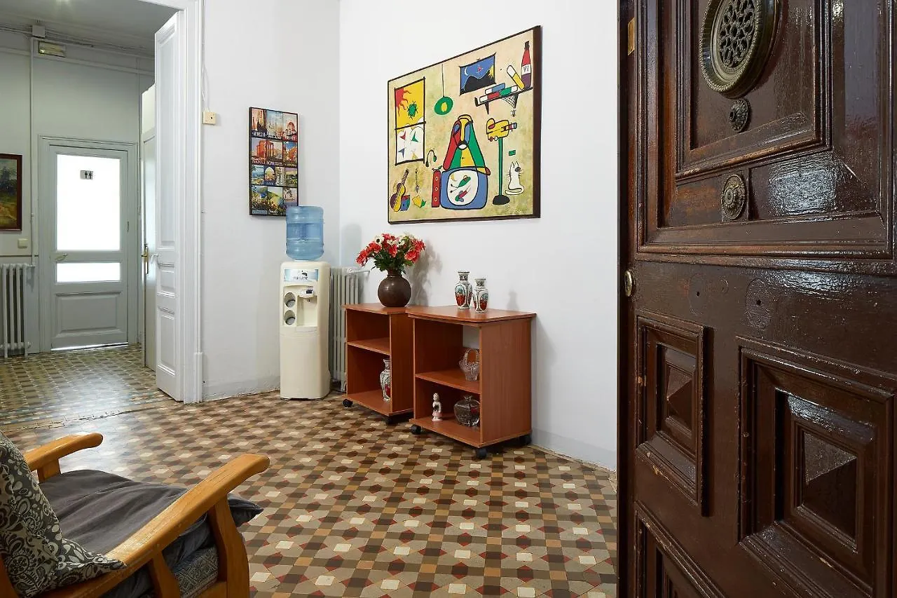 Apartment B&B Estudiantes Balmes Barcelona