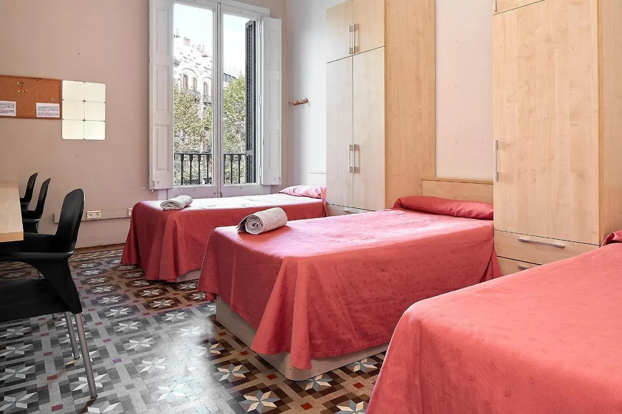 B&B Estudiantes Balmes Barcelona Apartment
