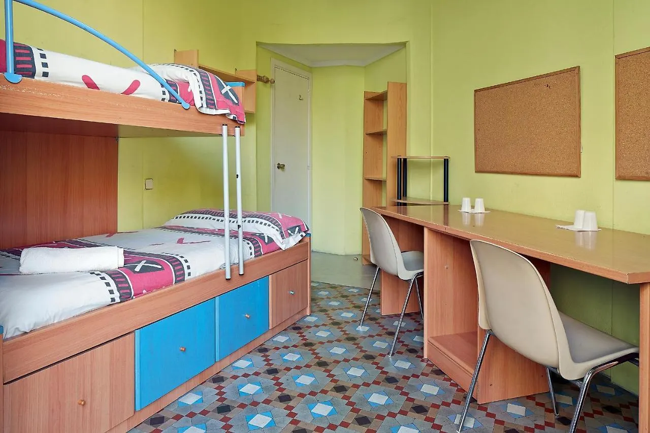 Apartment B&B Estudiantes Balmes Barcelona