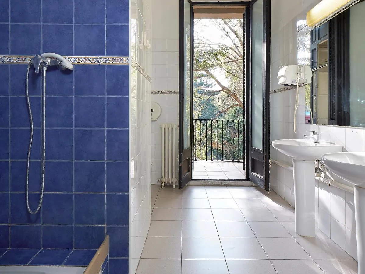 B&B Estudiantes Balmes Barcelona Spain